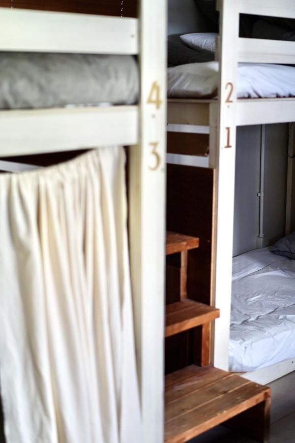 Hostel Ini Kobe & Brun Donut Cafe Ngoại thất bức ảnh